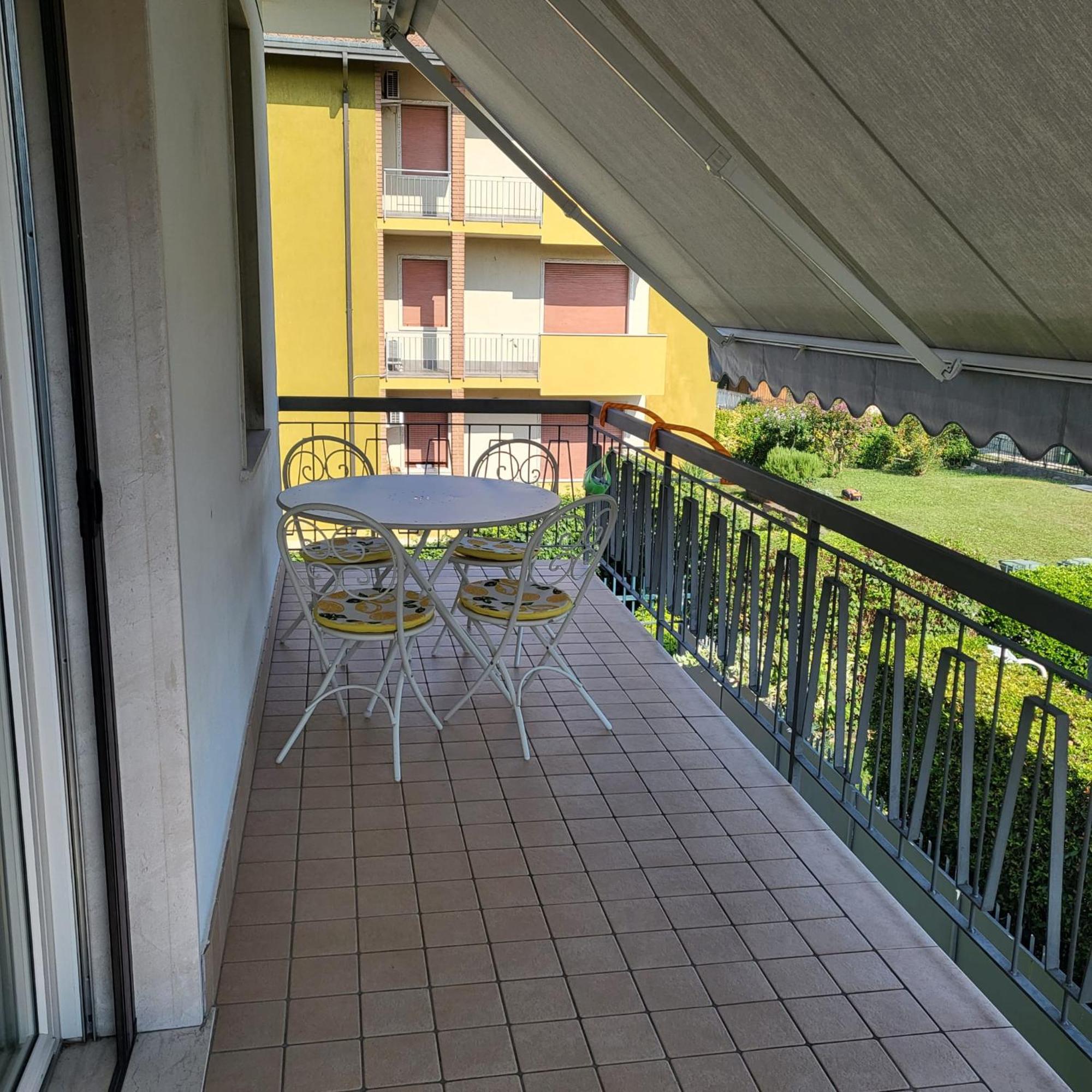 Villa Azdora Peschiera del Garda Extérieur photo